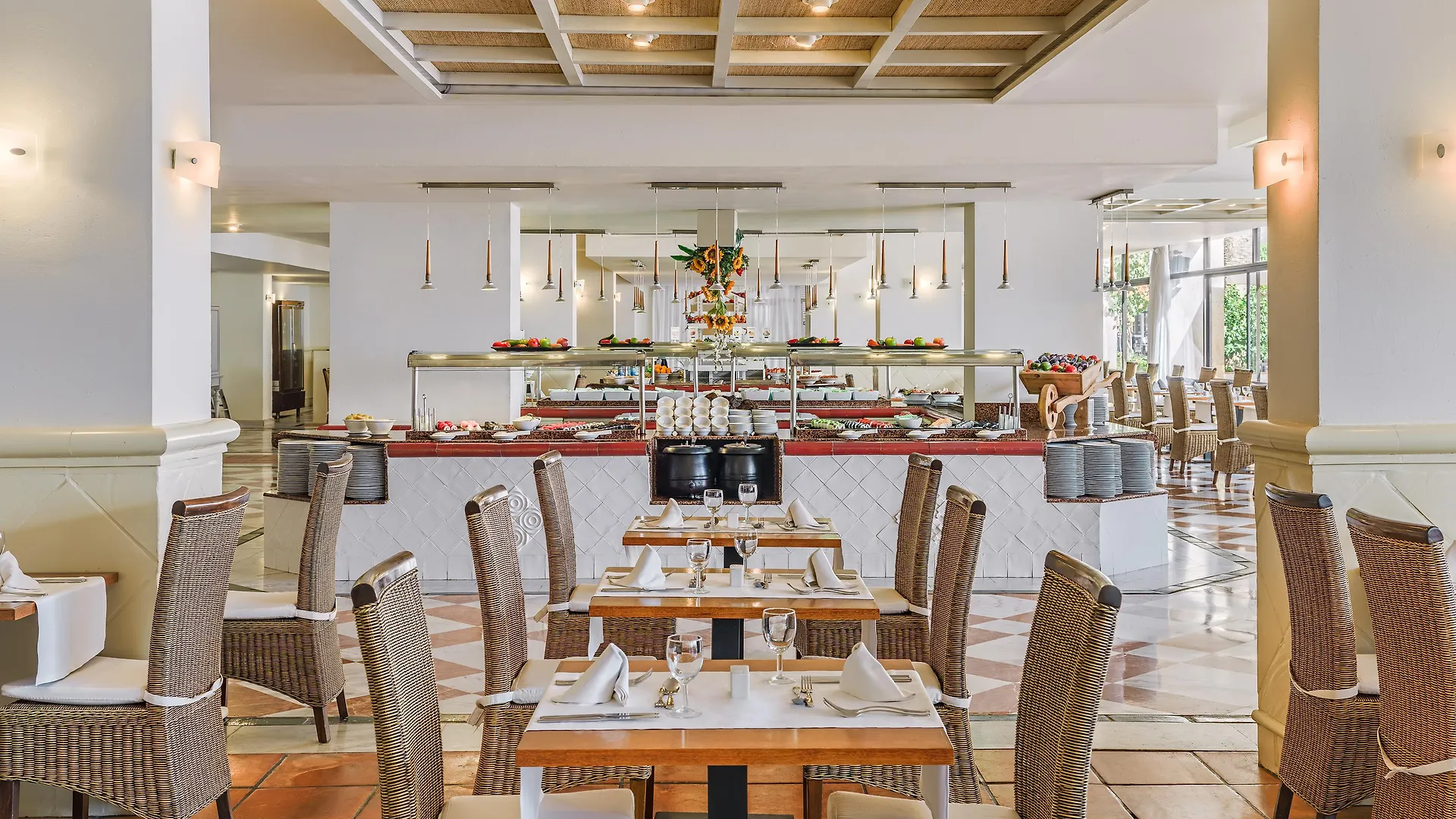 H10 Conquistador Playa de las Americas  Hotel