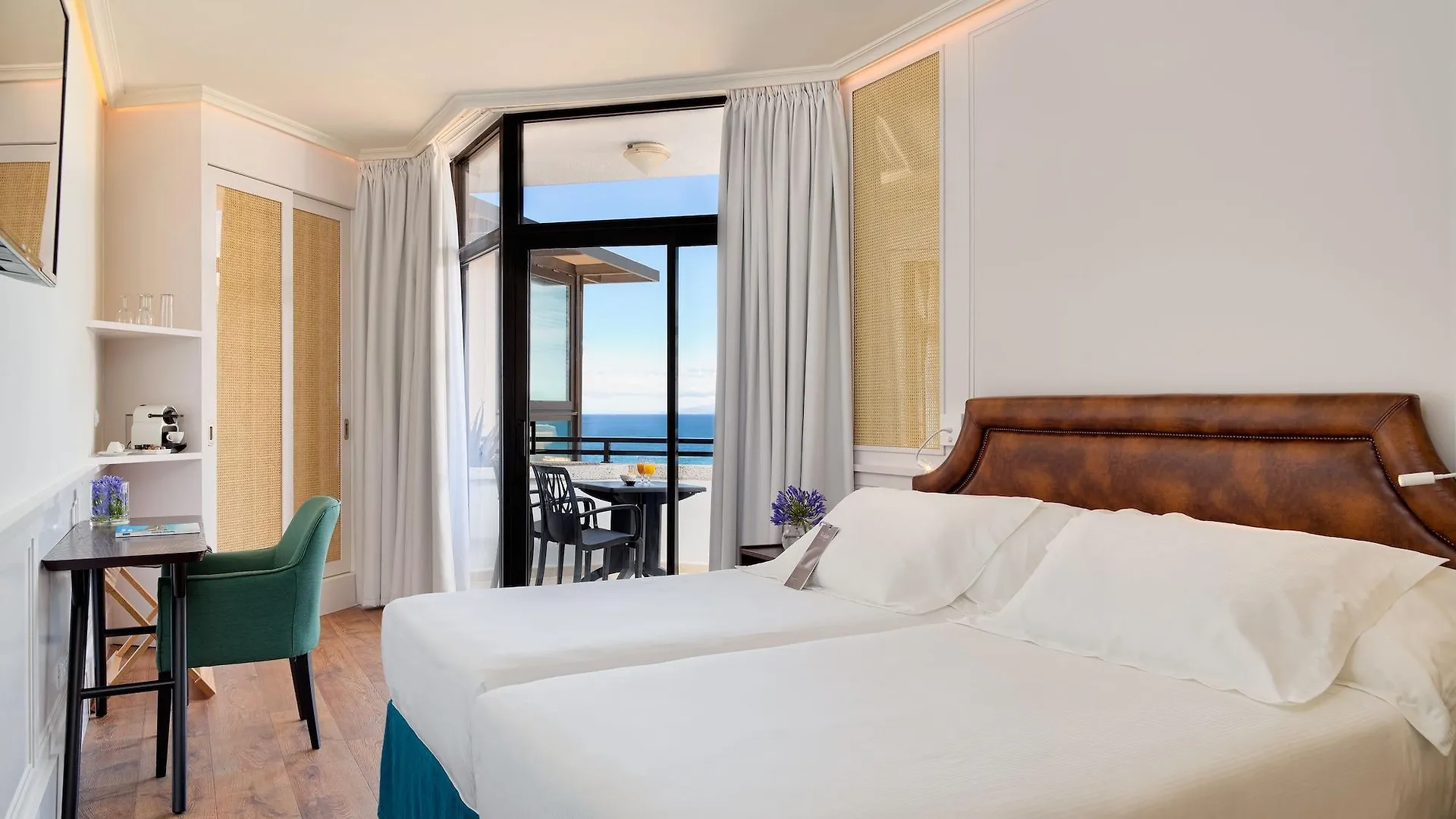 H10 Conquistador Hotell Playa de las Americas  4*, Playa de las Americas (Tenerife)